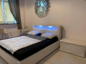 Nowoczesny apartament: Targi MTP I PKP